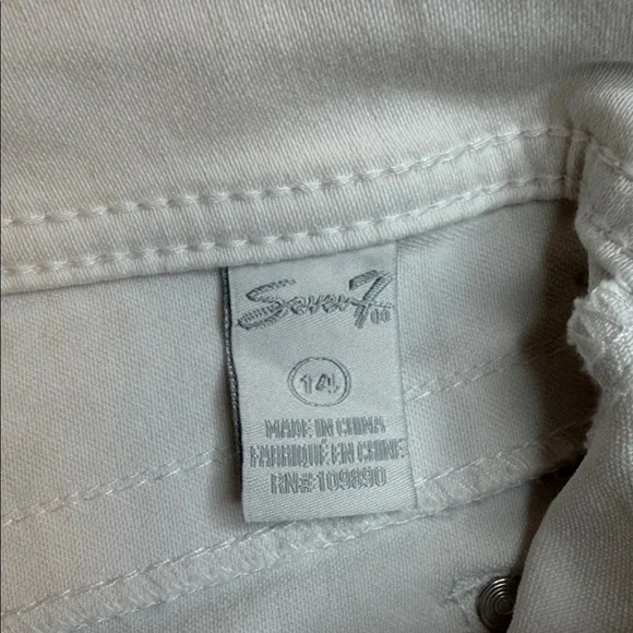 Seven7 White High-Rise Denim Shorts - Picture 5 of 6